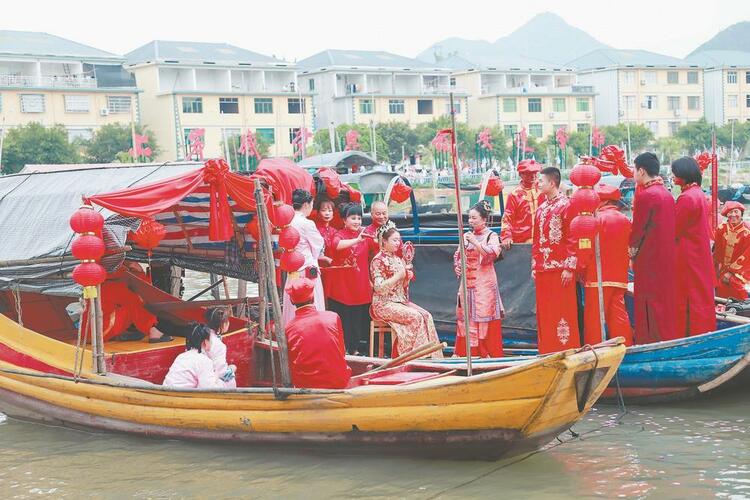 "福安第二届连家船民上岸节暨海洋文化旅游周活动在溪尾镇溪邳村启动