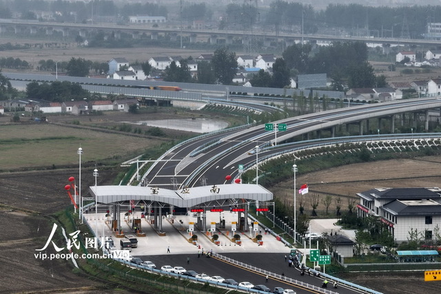 京沪高速宝应南互通正式通车_fororder_MAIN1687310076107AEZZ7BWSIW