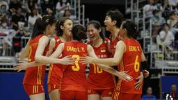 中国女排 期待下一站更精彩！
