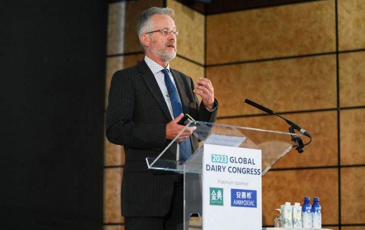 全球乳业大会揽9项大奖 伊利液态奶向世界展现中国乳业创新实力_fororder_国际在线中文网首页首屏焦点图文案6.25772