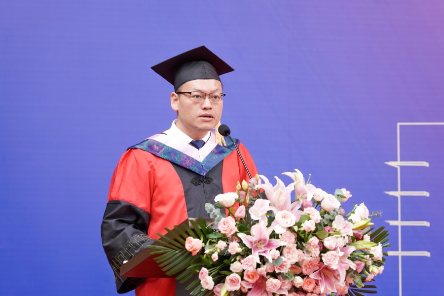广州商学院举行2023届毕业生毕业典礼暨学士学位授予仪式