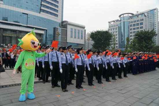 【社會民生】重慶巴南舉行慶祝新中國成立70週年升國旗儀式