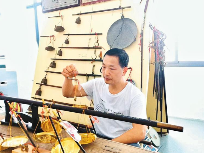 秦渡街道有个木杆秤“博物馆”  十二生肖微型秤“称”起民俗文化与美好祝福_fororder_微信图片_20230725085617