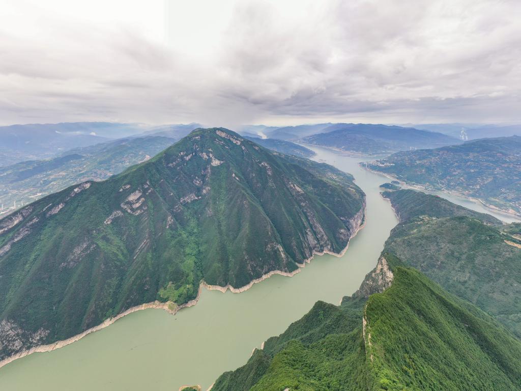 （新時代中國調研行·長江篇）長江行丨峻秀三峽