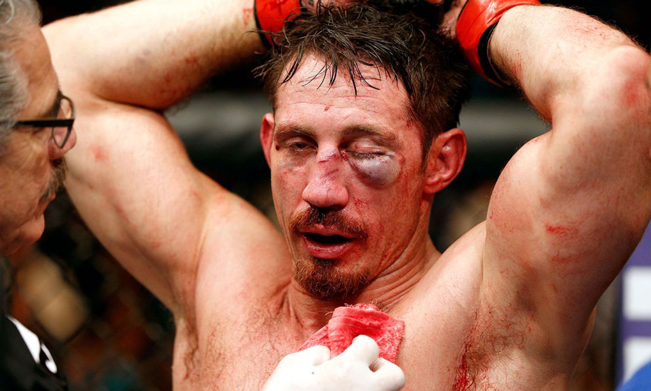 ufc残暴拳王曾任特种兵教官袭击弱小