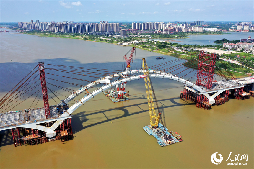 江西南昌：复兴大桥主拱合龙_fororder_2