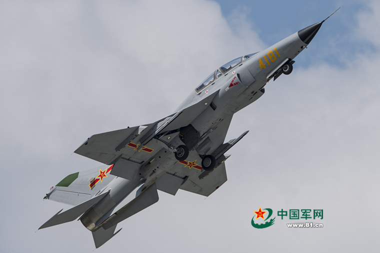 别犹豫,赶紧看过来! 教10单机表演 初教9单机精彩表