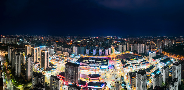 自贡高新邀您畅享盛夏 “解锁”川南最大海洋世界_fororder_6美丽的夜色高新（摄影-廖志全）