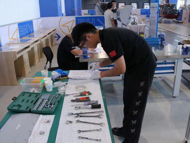 中华人民共和国第二届职业技能大赛第一次赛前预热采访活动在津举行_fororder_26