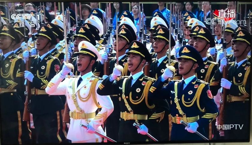 双),包括陆海空火箭军礼服,常服,大檐帽,装备方队作战靴,火箭军专用