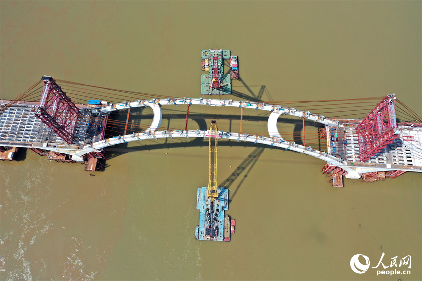 江西南昌：复兴大桥主拱合龙_fororder_3