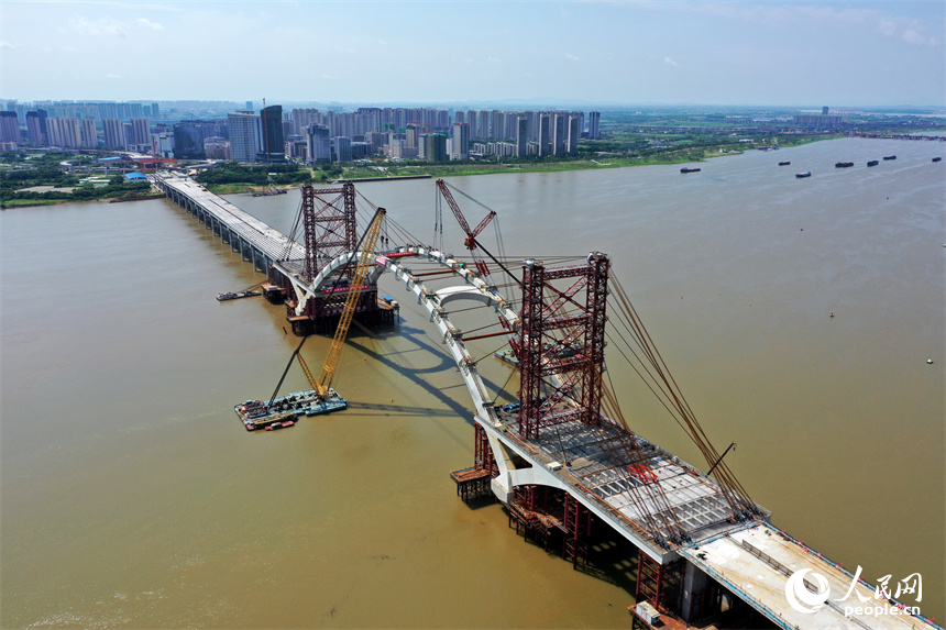 江西南昌：复兴大桥主拱合龙_fororder_7