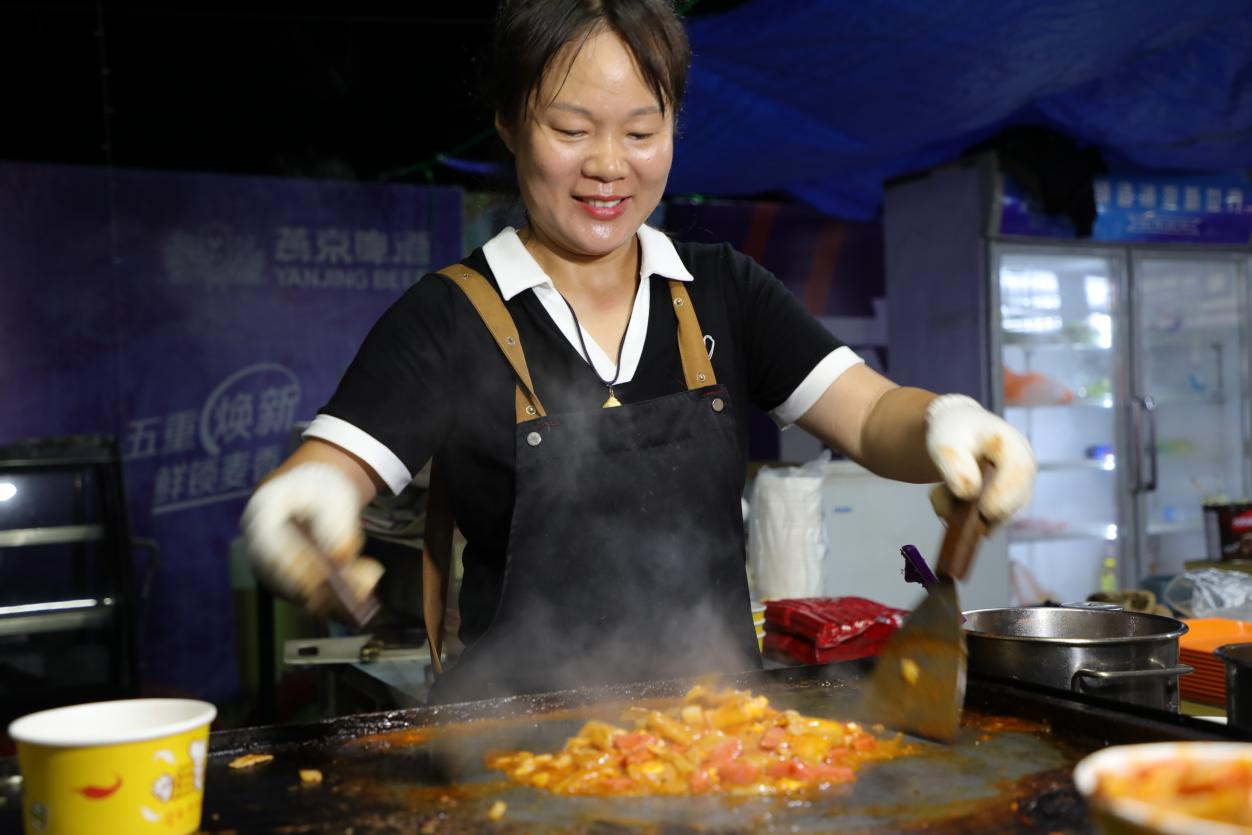 保定徐水：火热“夜经济”为乡村振兴添活力增动力_fororder_图片26