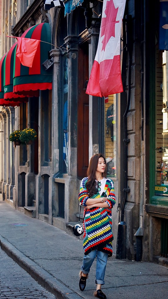 刘亦菲蒙特利尔逆光玩街拍