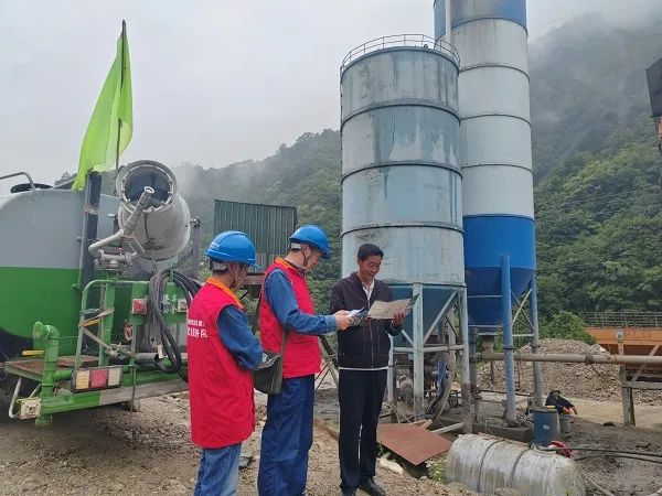 国网陕西电力：服务办实事 电力惠民生