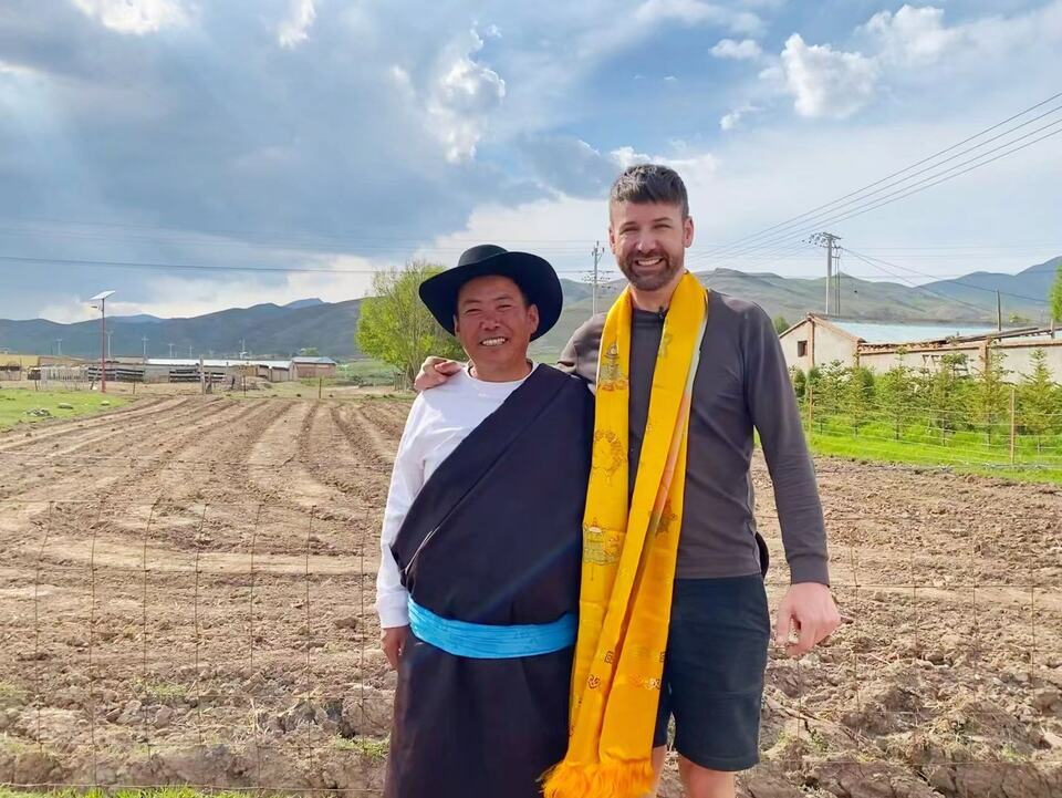 遇见中国丨新西兰媒体人安柏然：越来越多外国人告诉我 他们期待了解真实的中国