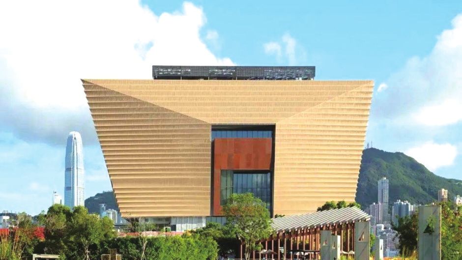 （转载）高铁为媒 成都与香港共赴“新蓝海”