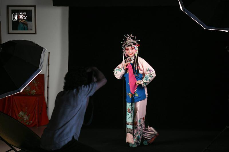 浓墨重彩!“妆”点大美秦腔
