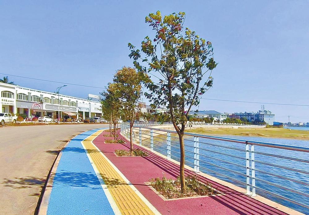 文山砚山：平远镇市政道路披“彩衣”_fororder_a15