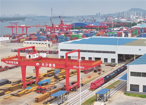 长沙首条疏港专用铁路正式通车_fororder_1