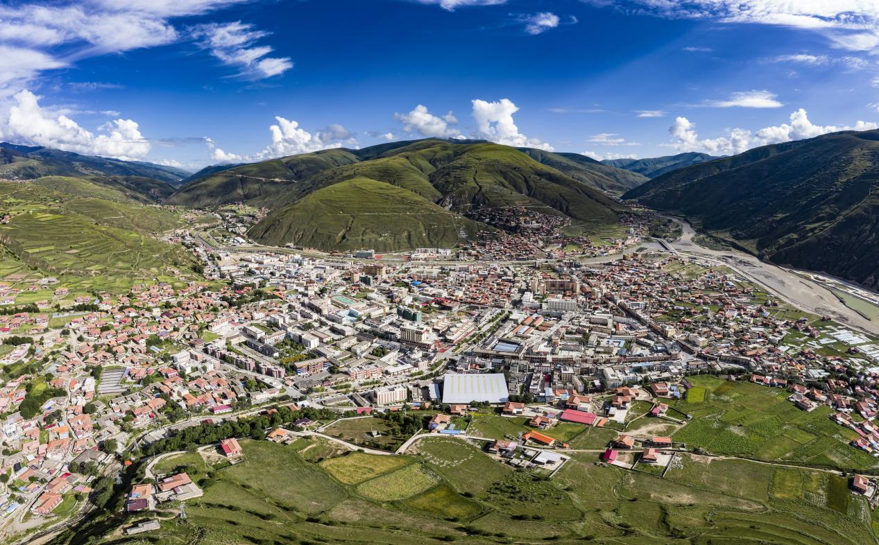 （转载）看山望水听山歌 2023年炉霍望果民俗文化活动即将启幕