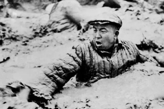 大阅兵后再看这组外媒数据，忍不住又红了眼眶！