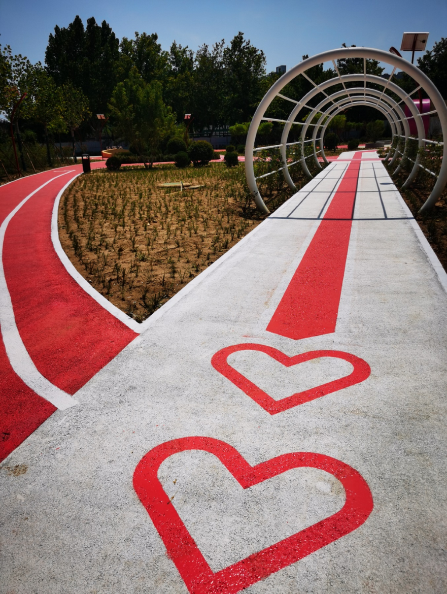Shijiazhuang Opens its First Love-themed Park to Public_fororder_4
