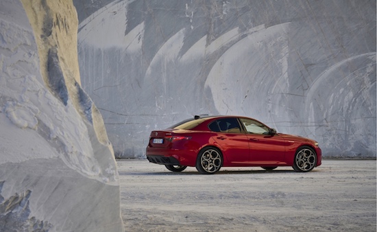 阿尔法·罗密欧“重溯·新生”品牌之夜 新款Giulia朱丽叶/Stelvio斯坦维 燃擎上市_fororder_image008