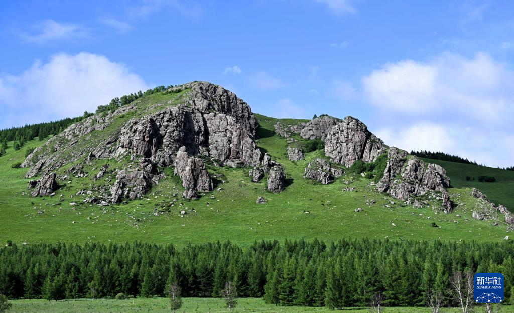 内蒙古阿尔山：夏日风光引游人