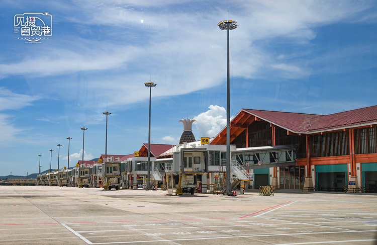 三亚凤凰国际机场国际航站楼改扩建正式投运