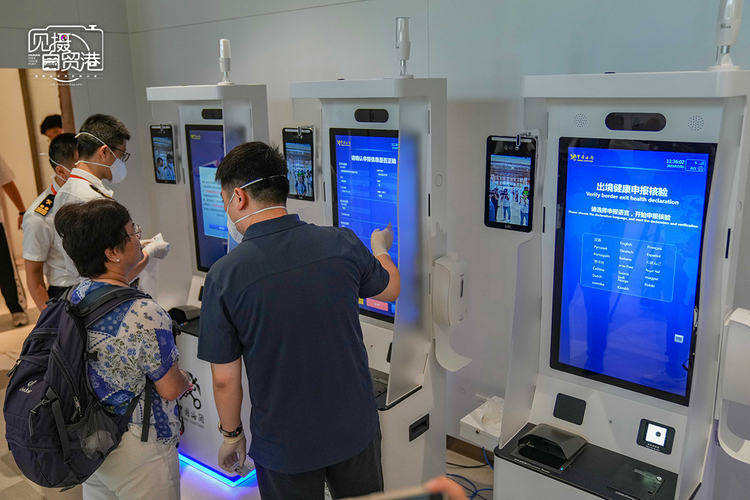 三亚凤凰国际机场国际航站楼改扩建正式投运