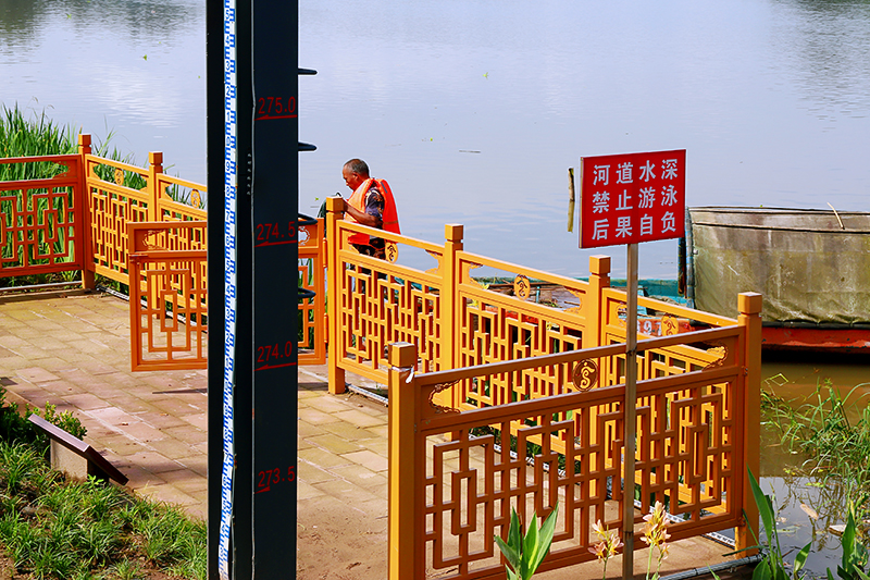 （张）自贡富顺县：闻“汛”而动 共筑“生命之堤”_fororder_6日常巡河