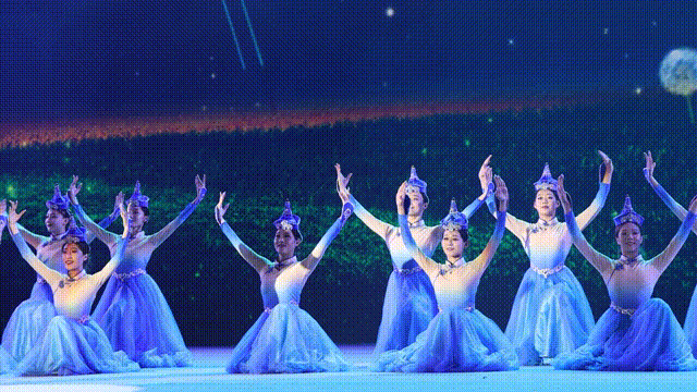 相约北疆 文颂中华 第二十届中国·内蒙古草原文化节开幕