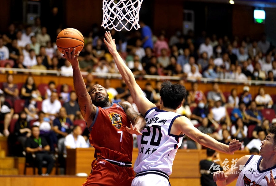 石家庄翔蓝101比89战胜武汉锟鹏