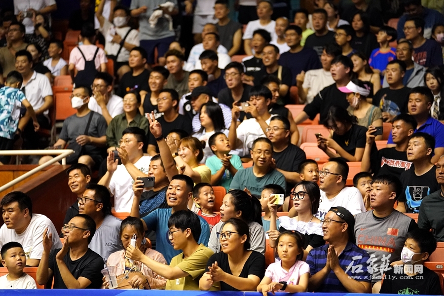 石家庄翔蓝101比89战胜武汉锟鹏