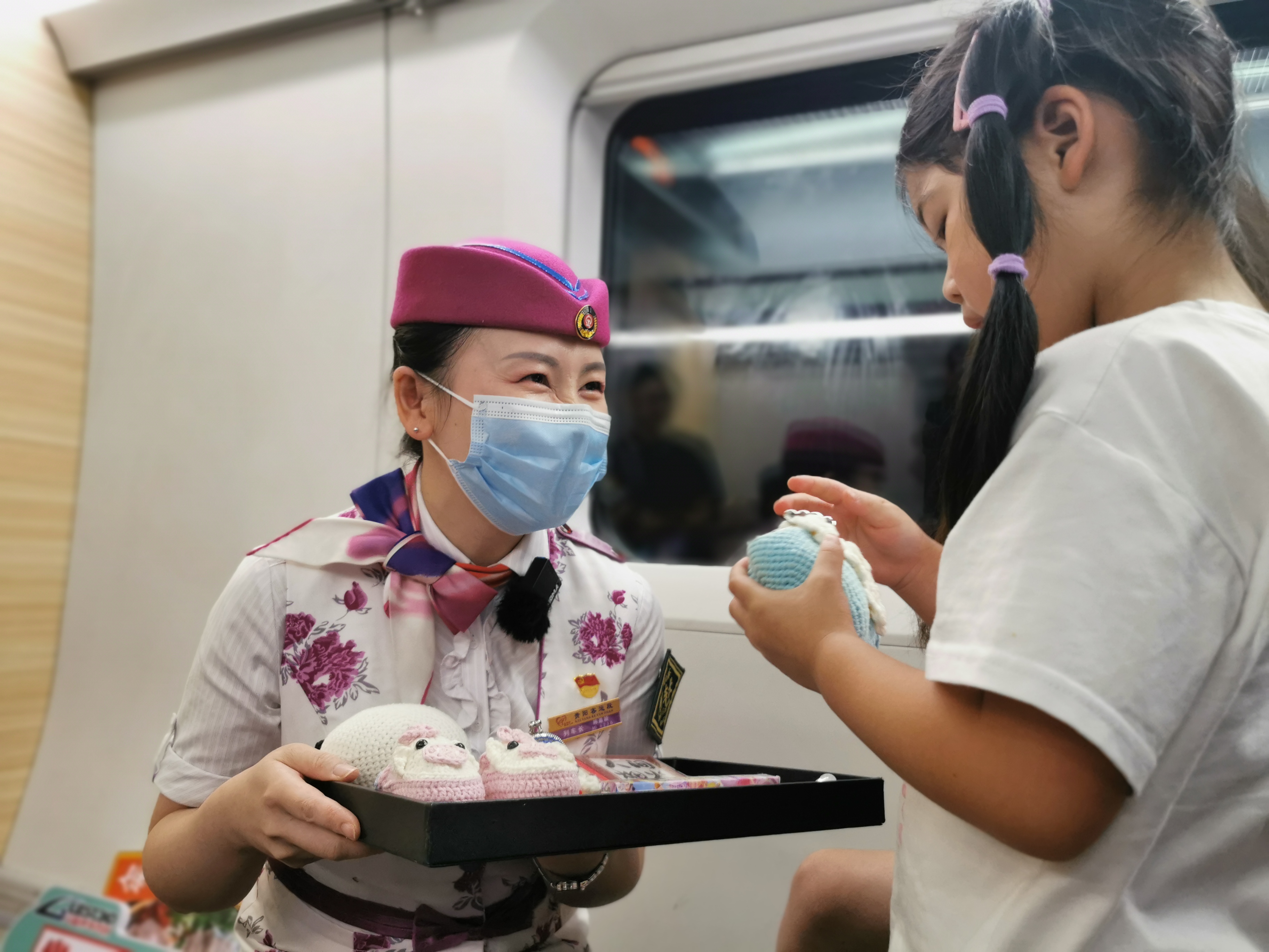 坐着高铁看贵州 | 安六高铁：让“速度”与“温度”同行