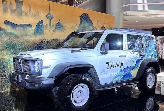 青山绿水国画车身 坦克300艺术特别版亮相_fororder_image001