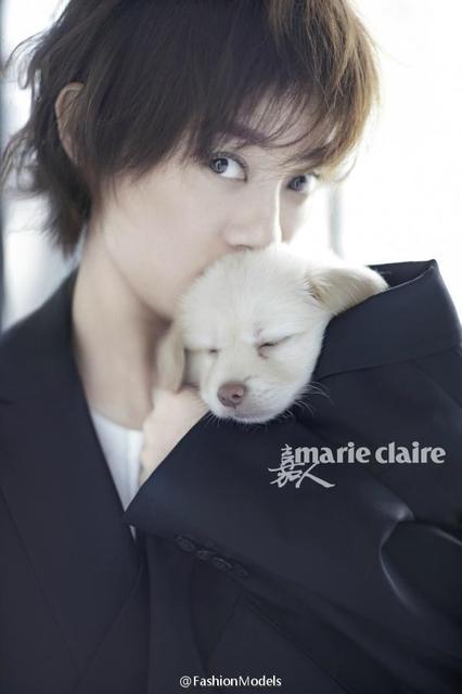 当他们和小动物在一起 画面里都是满满的爱_娱乐_腾讯网