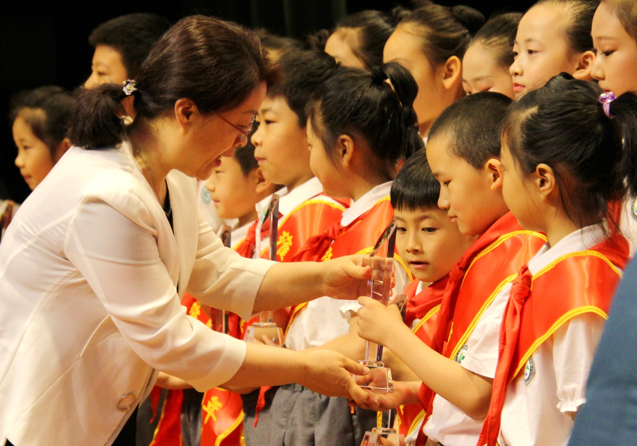 维明榜样，点亮你我_fororder_图片16