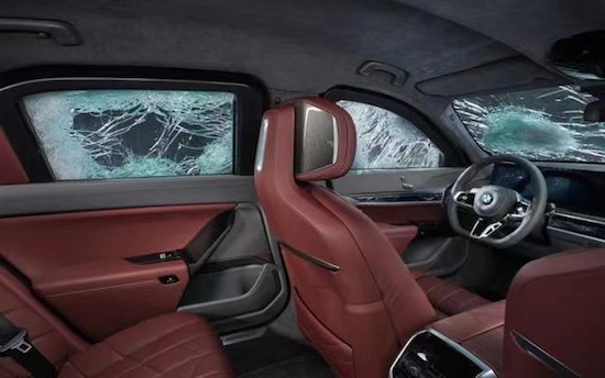 宝马全新7系/i7防弹版将慕尼黑车展首发_fororder_image006