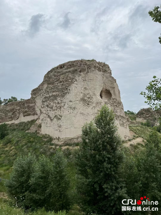 何以中国丨走进统万城遗址 揭开匈奴都城的神秘面纱_fororder_图片7_副本