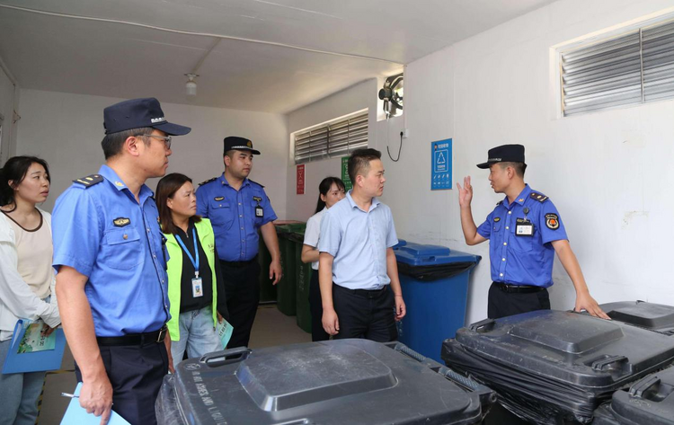 西安國際港務區持續開展生活垃圾分類督導檢查_fororder_圖片1