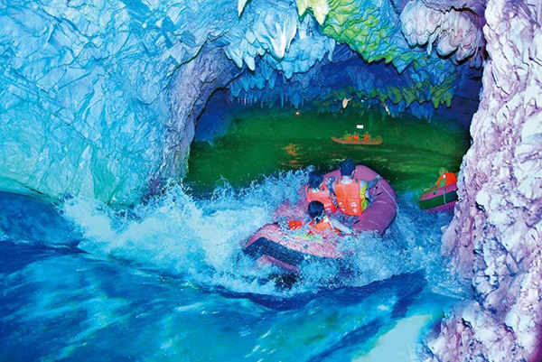 巴中通江:文旅融合增添发展新动力_fororder_诺水河溶洞景区溶洞漂流