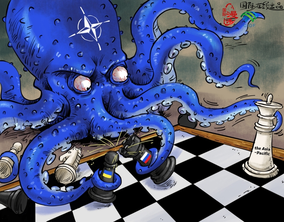 【Editorial Cartoon】NATO reaches beyond its geographical scope!_fororder_英語_副本