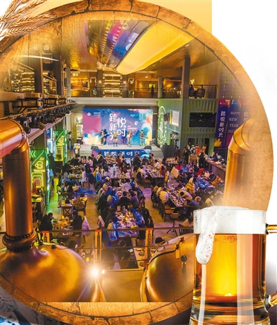 第33届青岛国际啤酒节引入2000余款中外啤酒等你品饮