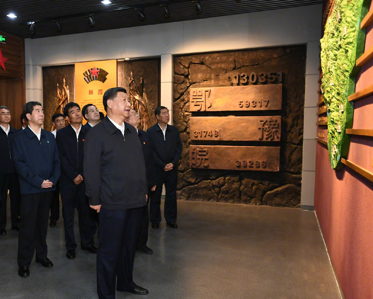 联播+丨尊崇英烈 重温习近平的“红色足迹”