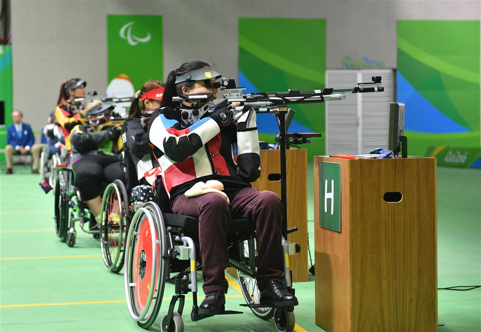 里约残奥会：张翠平获得R2-SH1级女子10米气步枪站姿亚军