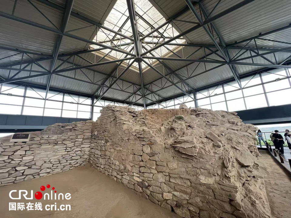 走进陕西榆林石峁遗址 感受千年古城独特的魅力_fororder_192805cf1af3e9c4bd82e25b1c3f53d