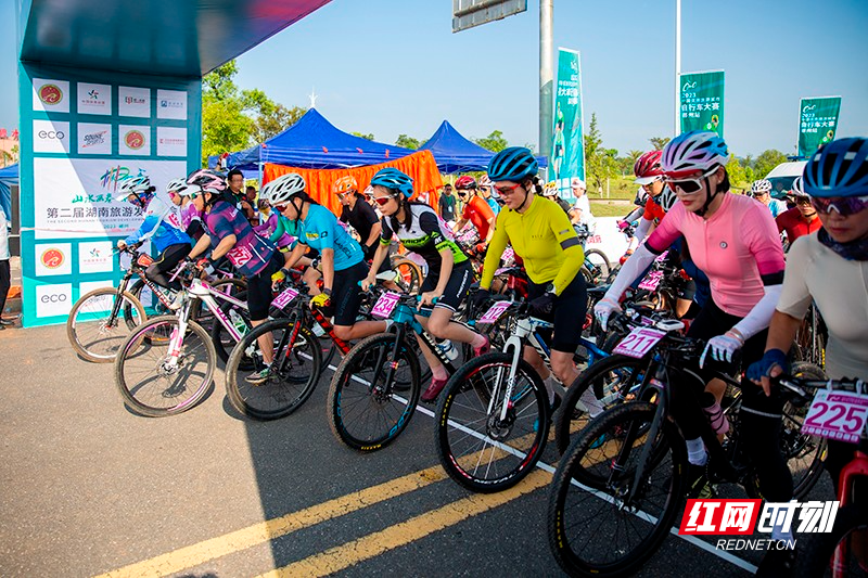 组图 | 碧水丹霞，骑遇郴州！