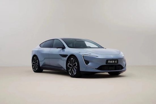 尺寸超过阿维塔11 阿维塔12纯电轿车曝光_fororder_image001